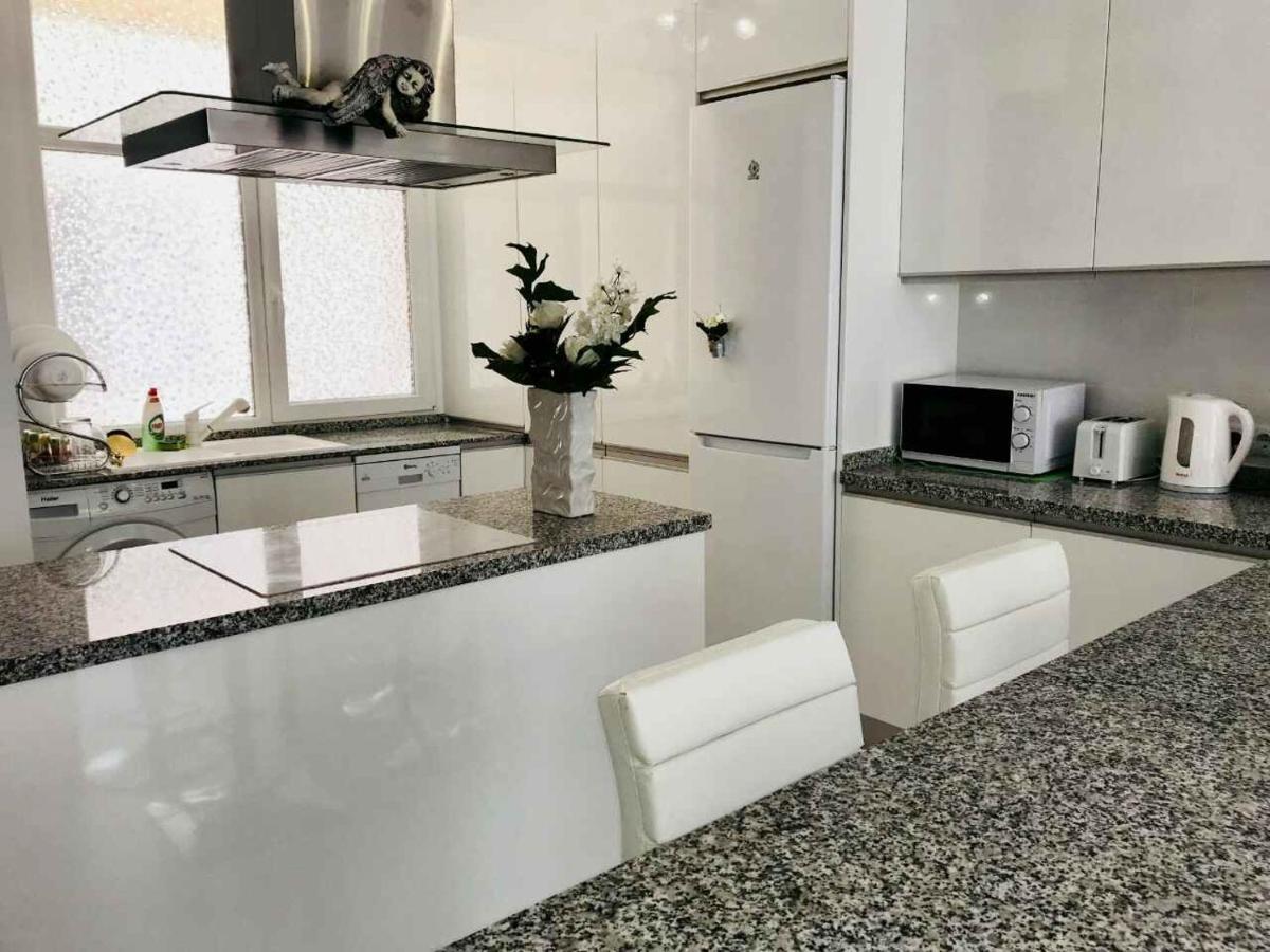 Apartamento Castillo Santa Barbara 阿利坎特 外观 照片