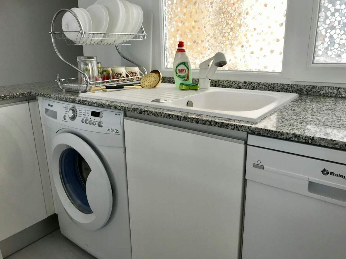 Apartamento Castillo Santa Barbara 阿利坎特 外观 照片